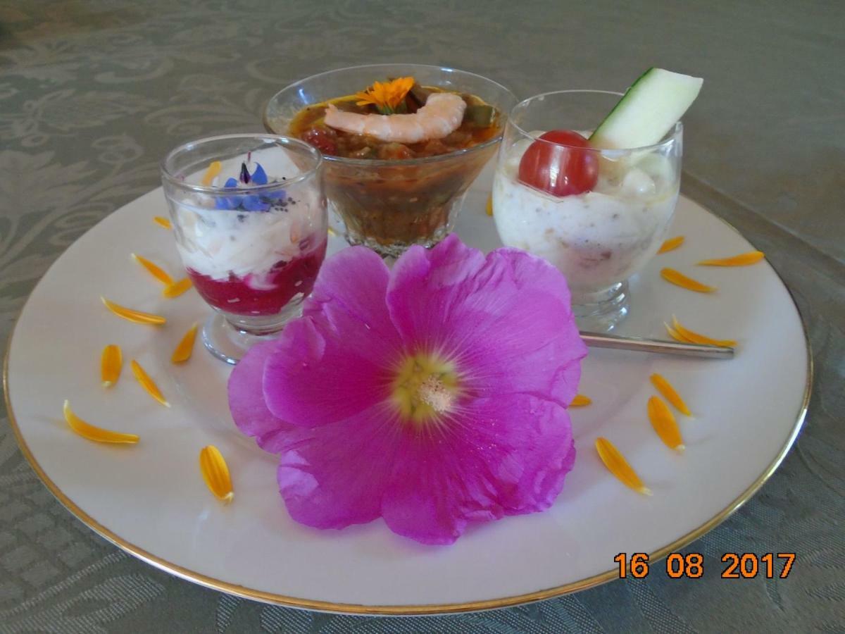 Saint-Viaud Les Trois Etangs B&B 외부 사진